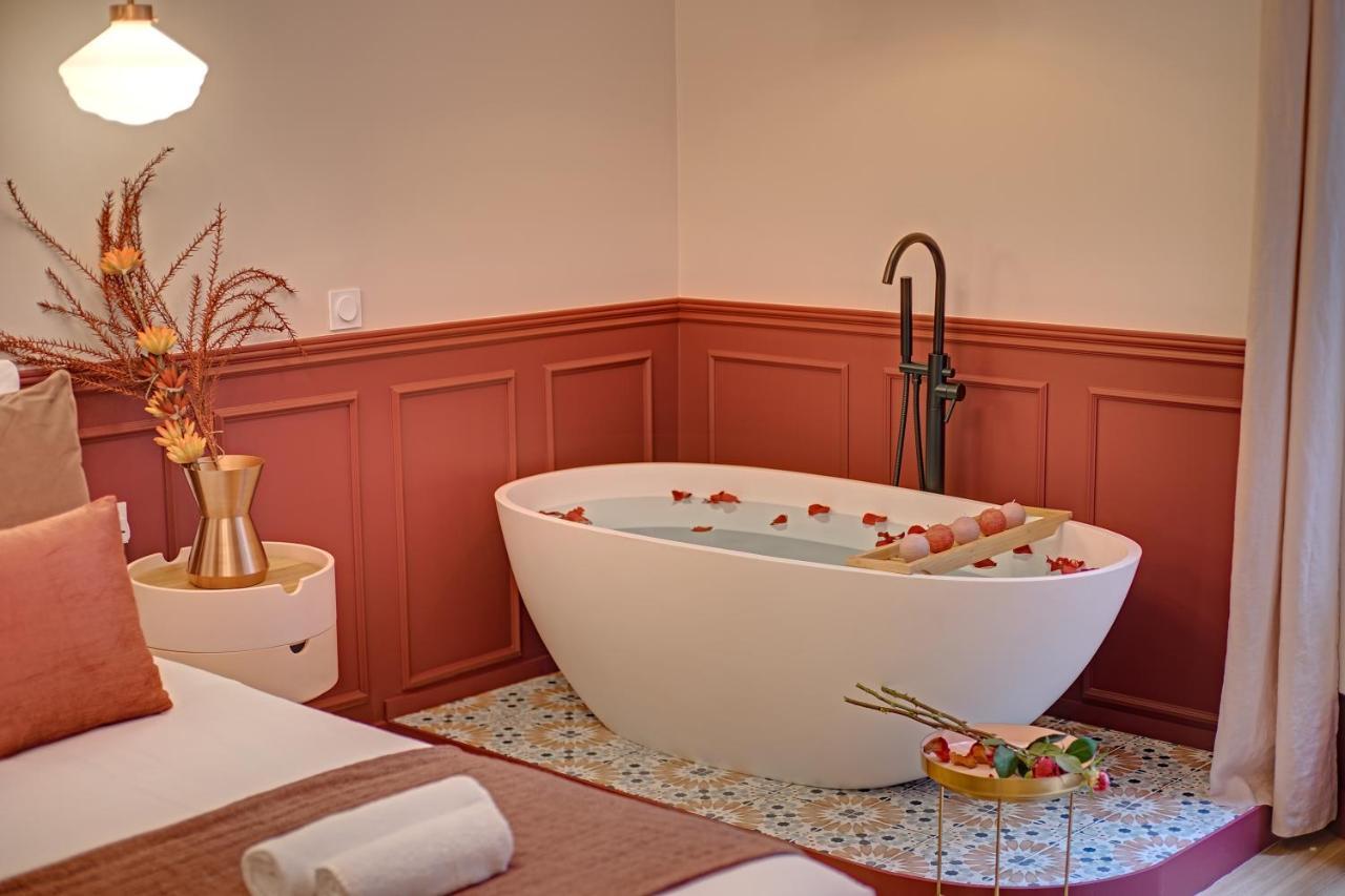 Miss Marguerite Suite Paris Exterior photo