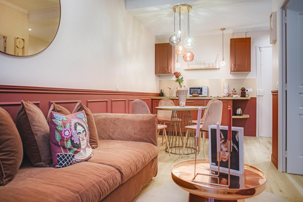 Miss Marguerite Suite Paris Exterior photo