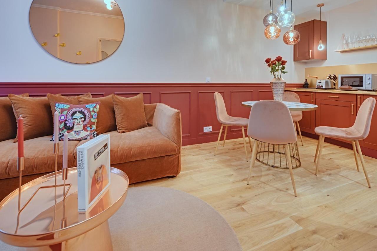 Miss Marguerite Suite Paris Exterior photo
